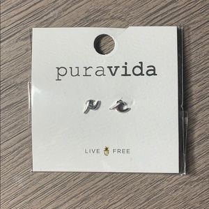 Pura Vida wave earring